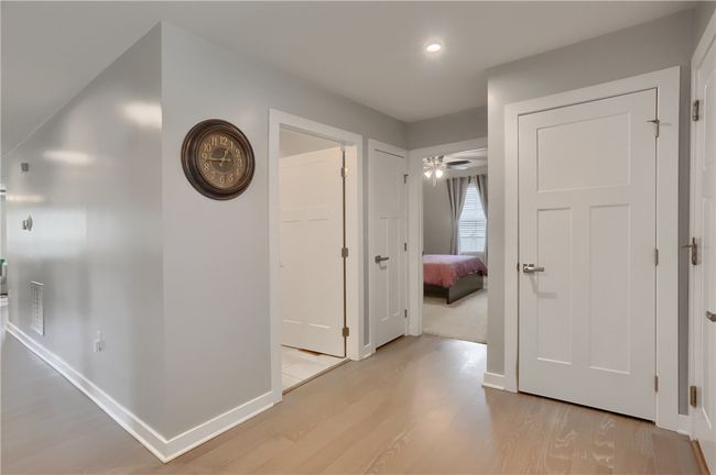 Neutral tones can easily accommodate your style. | Image 10
