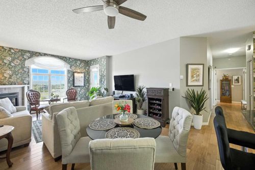 411-5201 Dalhousie Drive Nw, Calgary, AB, T3A5Y7 | Card Image