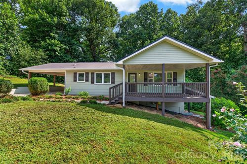 82 Olympic Dr, Old Fort, NC, 28762-7697 | Card Image