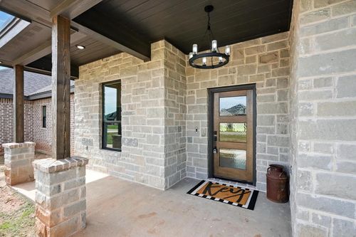 120 Crosswind Trl, Ovalo, TX, 79541-2515 | Card Image