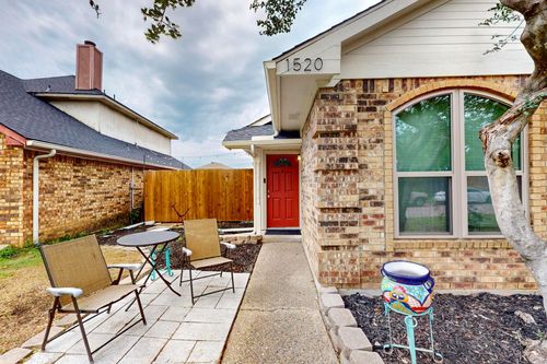 1520 Wheatfield Dr, Mesquite, TX, 75149-6842 | Card Image