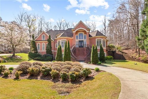 4680 Hamden Forest Dr Sw, Atlanta, GA, 30331-7330 | Card Image