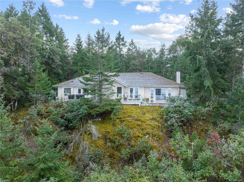 7297 Aulds Rd, Lantzville, BC, V0R2H0 | Card Image