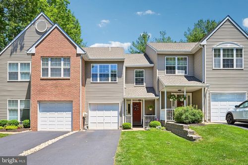 184 Victoria Ct, DOYLESTOWN, PA, 18901-2484 | Card Image