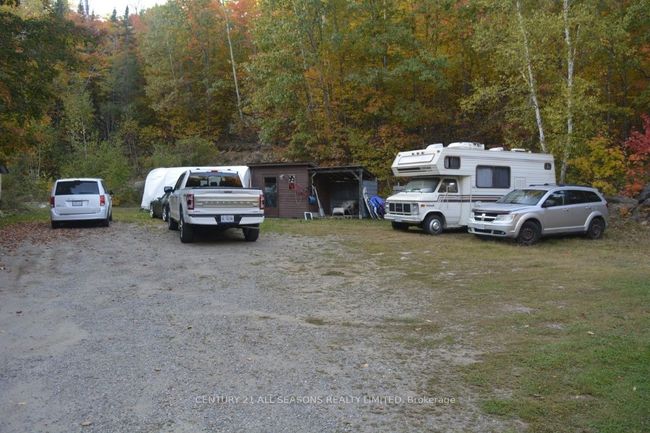 1081 Papineau Lake Rd, House other with 3 bedrooms, 1 bathrooms and 6 parking in Maple Leaf ON | Image 27