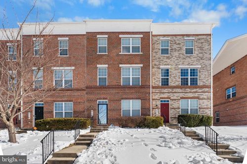 516 Victorianna Dr, CAPITOL HEIGHTS, MD, 20743-3252 | Card Image