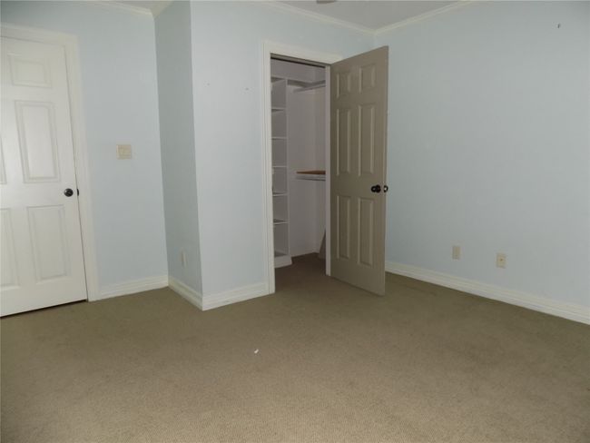 Secondary Bedroom with walk in closet | Image 13