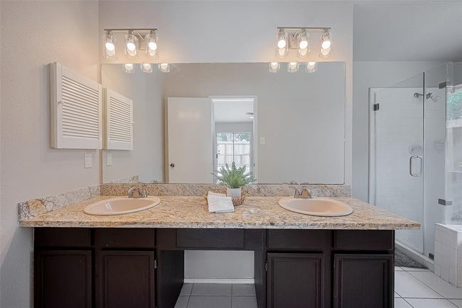 5814 N Magazine Cir, House other with 3 bedrooms, 2 bathrooms and 2 parking in Houston TX | Image 29