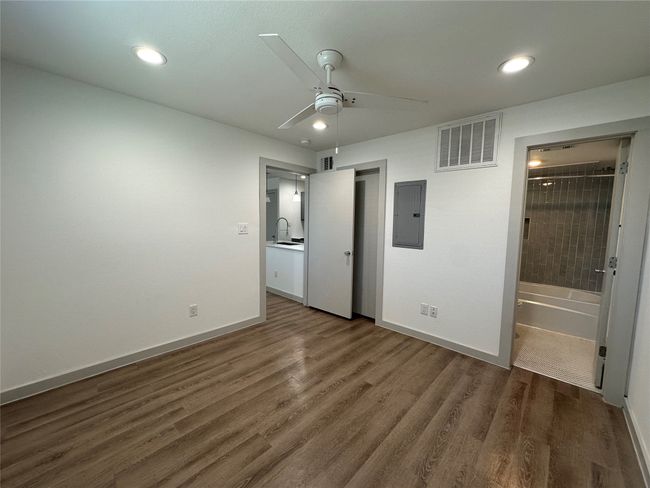 APT-108 - 4526 Munger Ave, Condo with 1 bedrooms, 1 bathrooms and null parking in Dallas TX | Image 15