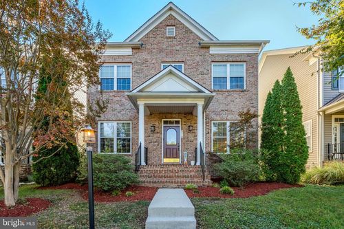 9516 Tarvie Cir, BRISTOW, VA, 20136-2115 | Card Image