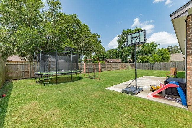 2234 Lake Forrest Dr, House other with 4 bedrooms, 2 bathrooms and 2 parking in West Columbia TX | Image 29