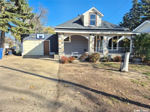 517 Bertrand Avenue, Radville, SK, S0C2G0 | Card Image