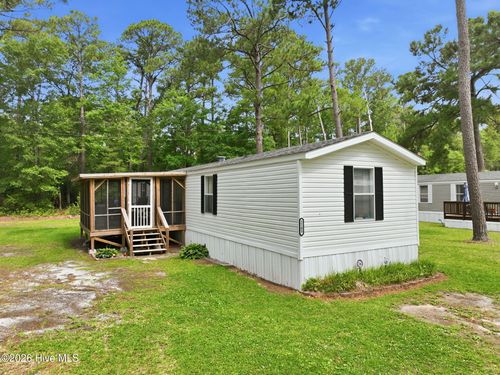 2105 Country Living Lane, Morehead City, NC, 28557 | Card Image