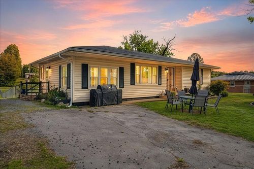 350 Stephens Rd, Greenback, TN, 37742-2036 | Card Image