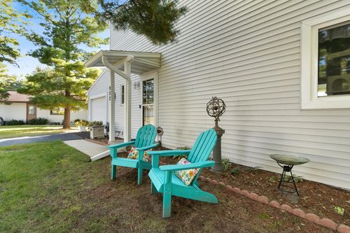 902 Saddle Rdg, Portage, WI, 53901-9780 | Card Image