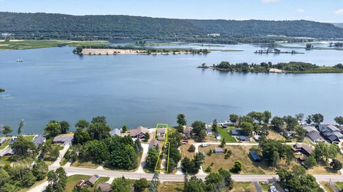 67480 County Road 76, Wabasha, MN, 55981-7572 | Card Image
