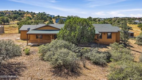 2230 N Smoki Trl, Chino Valley, AZ, 86323-3034 | Card Image
