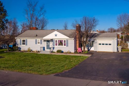49 Daley St, Bristol, CT, 06010-7816 | Card Image