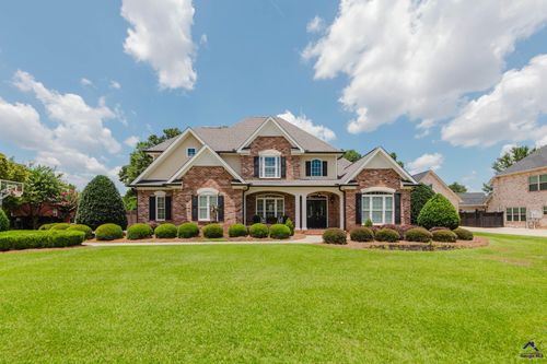 402 Avondale Cir, Warner Robins, GA, 31088-1529 | Card Image