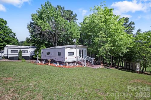 107 Dove Ln, New London, NC, 28127 | Card Image