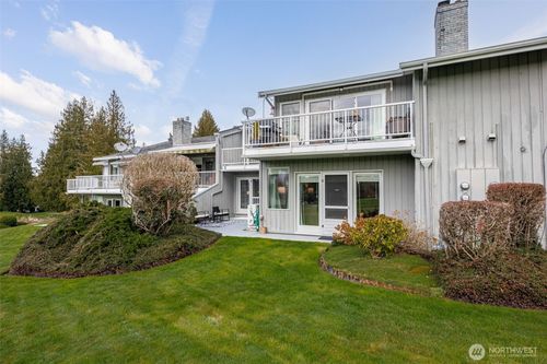 6910 Woodlands Way, Arlington, WA, 98223-7402 | Card Image