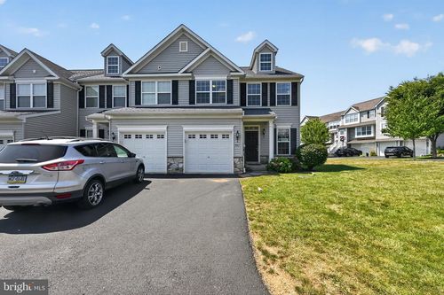 501 Heather Way, MORGANTOWN, PA, 19543-8715 | Card Image