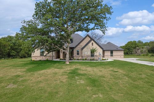 2084 Glenhollow Dr, Weatherford, TX, 76088-7415 | Card Image