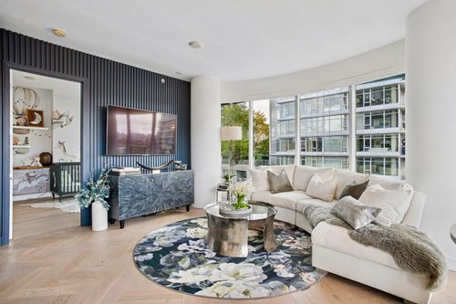 705-181 W 1st Ave, Vancouver, BC, V5Y0E3 | Card Image