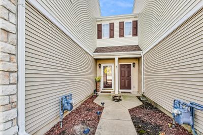 6504 - 6504 Marble Lane, Condo with 2 bedrooms, 1 bathrooms and 2 parking in Carpentersville IL | Image 3