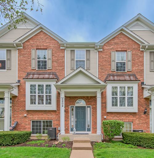 2804 Neubauer Cir, Lindenhurst, IL, 60046-8825 | Card Image