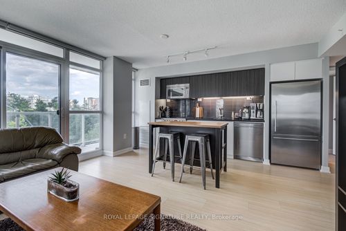 318-75 Queens Wharf Rd, Toronto, ON, M5V0J8 | Card Image