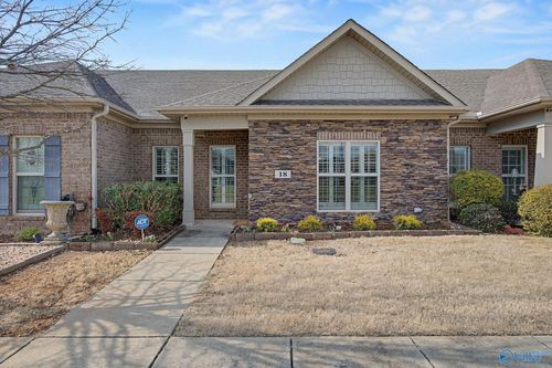 18 Atherton Cir Sw, Huntsville, AL, 35824-4047 | Card Image