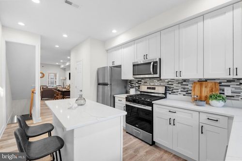 816 N Belnord Ave, BALTIMORE, MD, 21205-1710 | Card Image