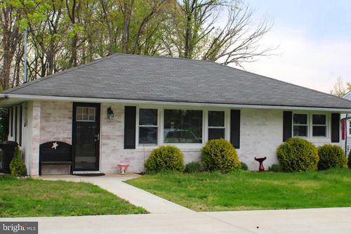 7802 Shelbourne Dr, Carvel Beach, MD, 21226-1958 | Card Image