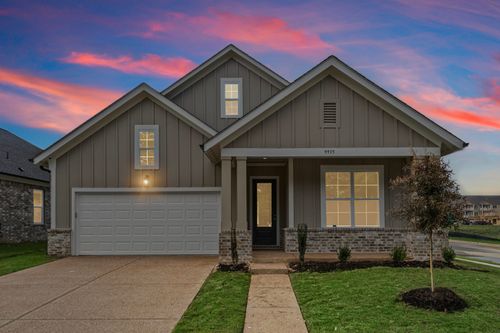 9935 Delphinium Dr N, Cordova, TN, 38018-7173 | Card Image