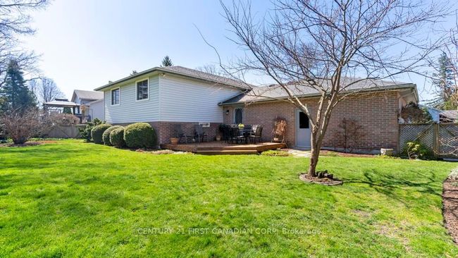 2344 Bentim Rd, House other with 3 bedrooms, 2 bathrooms and 4 parking in Mount Brydges ON | Image 30