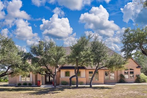 1194 Vaquero Way, Wimberley, TX, 78676-2140 | Card Image