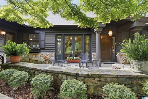 5124 Club Ridge Dr E, VESTAVIA HILLS, AL, 35242 | Card Image