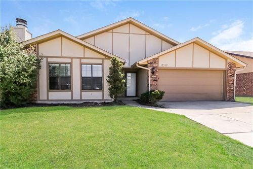 8312 Nw 109th Ter, Oklahoma City, OK, 73162-3011 | Card Image
