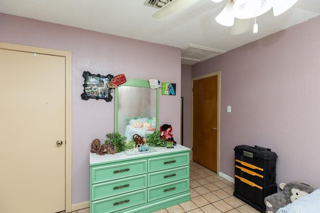 2610 Isbell Ln, House other with 4 bedrooms, 2 bathrooms and null parking in Silsbee TX | Image 18