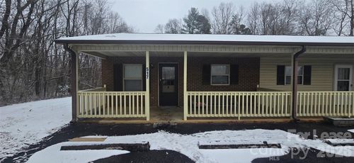 1-517 Hickory Street, Hudson, NC, 28638 | Card Image