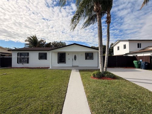 10854 Sw 141st Ln, Miami, FL, 33176-6535 | Card Image