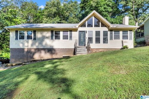 636 Madeira Cir, MORRIS, AL, 35116-2220 | Card Image