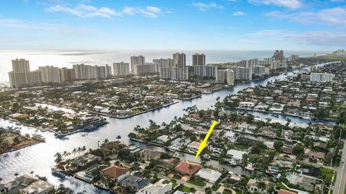 3040 Ne 40th St, Fort Lauderdale, FL, 33308-5830 | Card Image