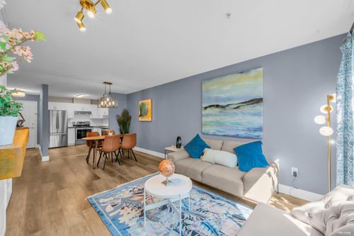 105-2558 Parkview Lane, Port Coquitlam, BC, V3C6L8 | Card Image
