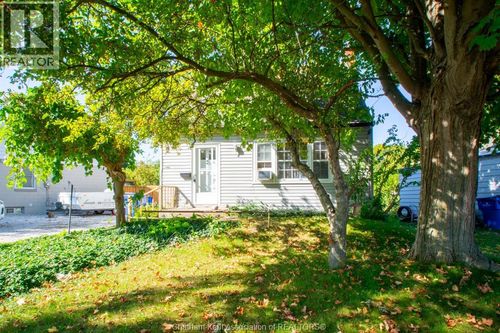 149 Tweedsmuir Ave W, Chatham, ON, N7M2A5 | Card Image