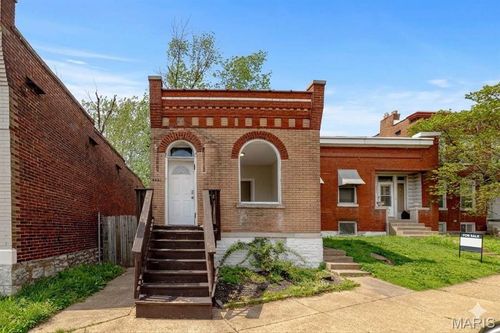 4431 Virginia Ave, Saint Louis, MO, 63111-1252 | Card Image