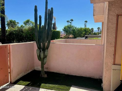 10-401 E Vista Chino, Palm Springs, CA, 92262 | Card Image