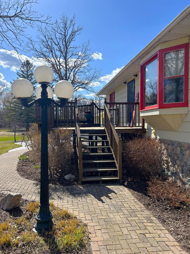 Deck | Image 39