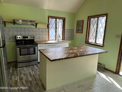 Kitchen | Image 2